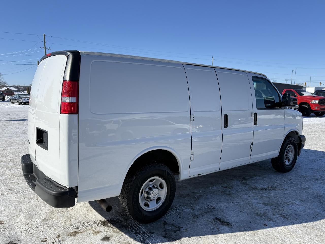 2019 Chevrolet Express RWD 2500 135 Photo