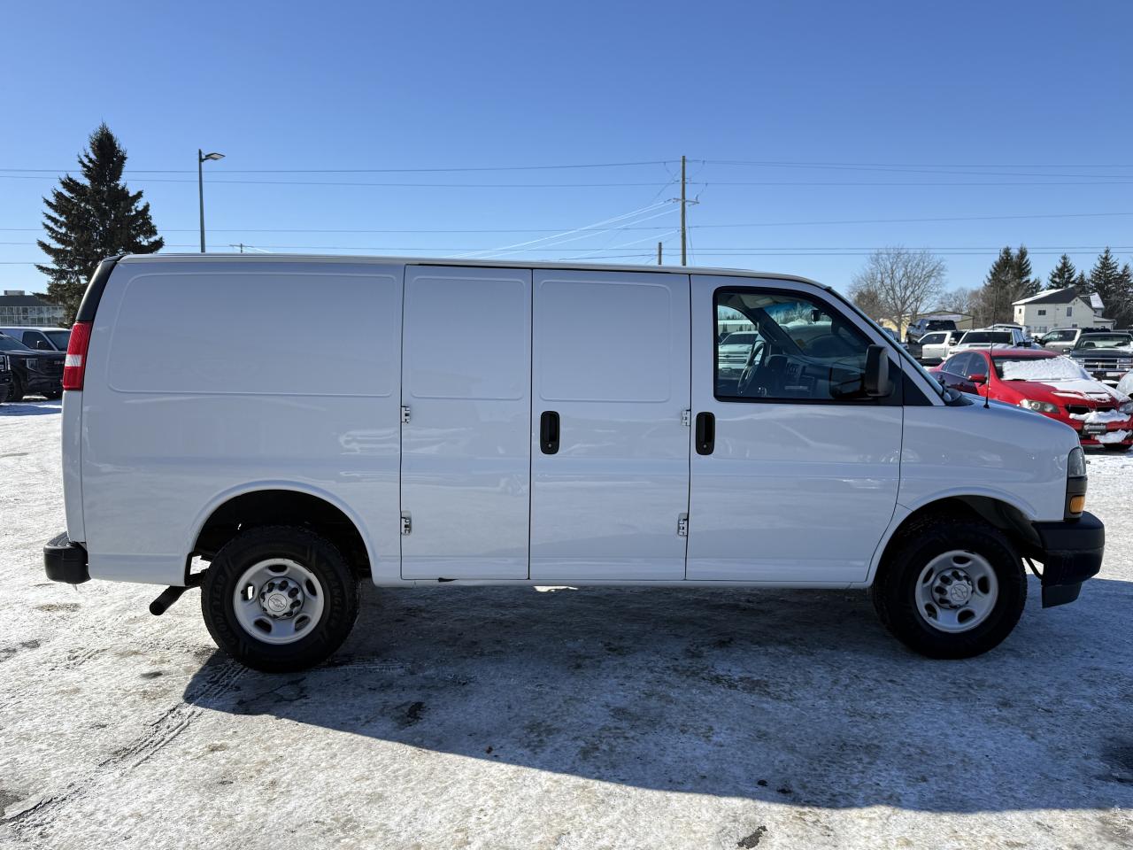 2019 Chevrolet Express RWD 2500 135 Photo