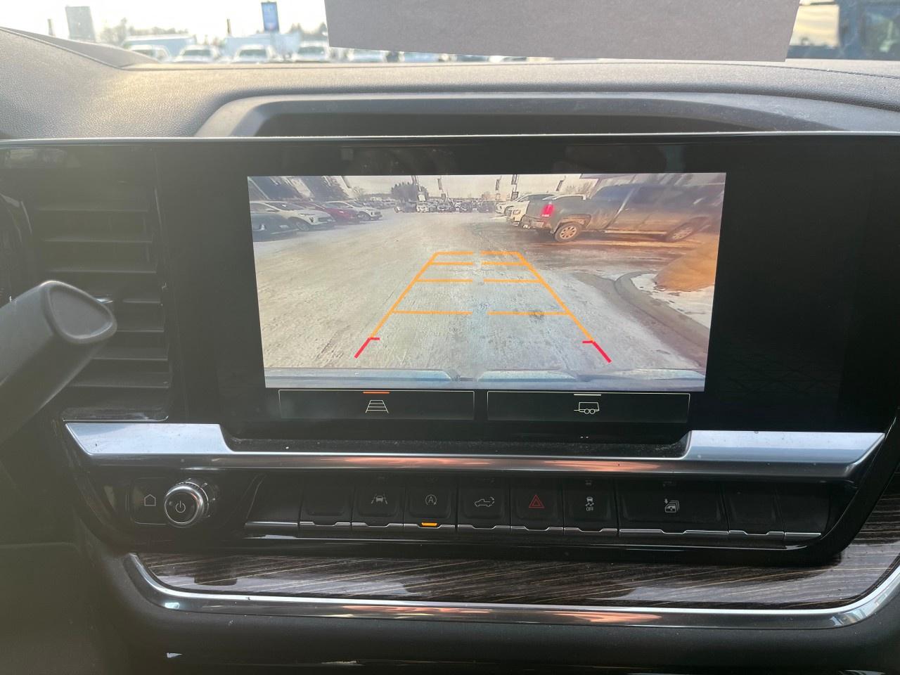 2023 GMC Sierra 1500 Crew Cab Short Box 4-Wheel Drive SLE Photo