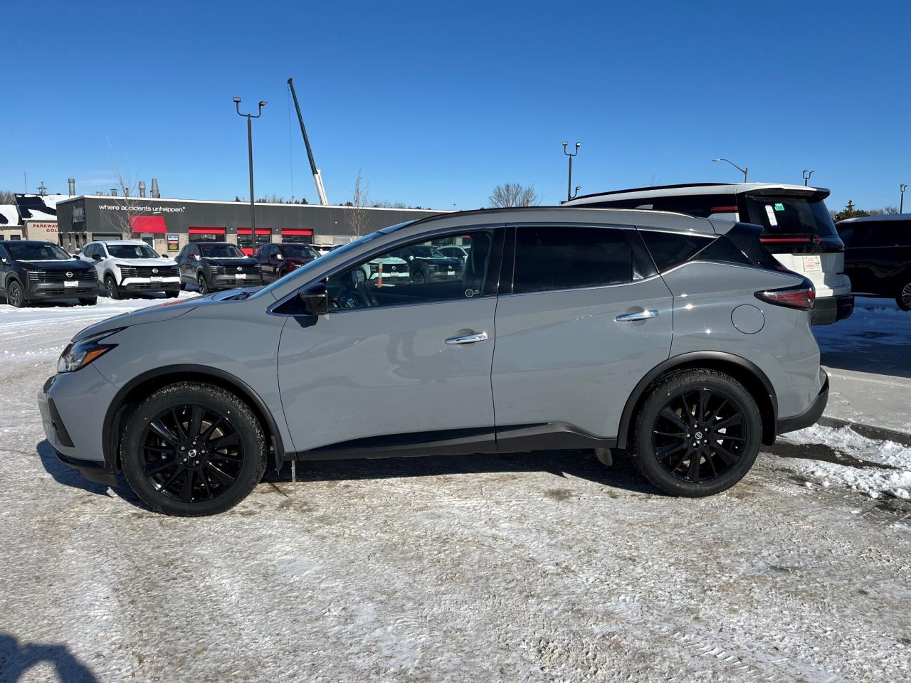 2021 Nissan Murano Midnight Edition Photo3