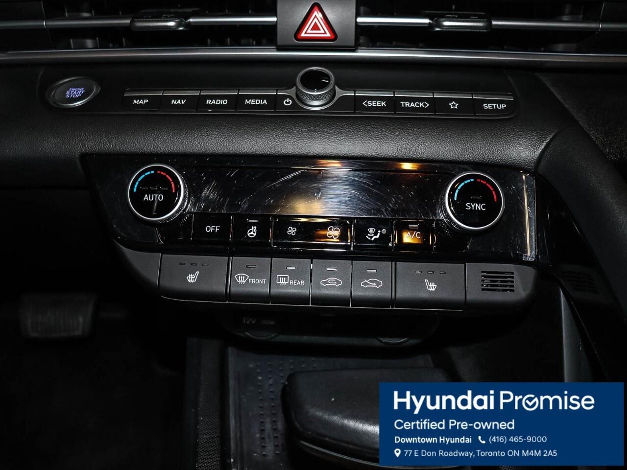 2023 Hyundai Elantra Luxury IVT Photo