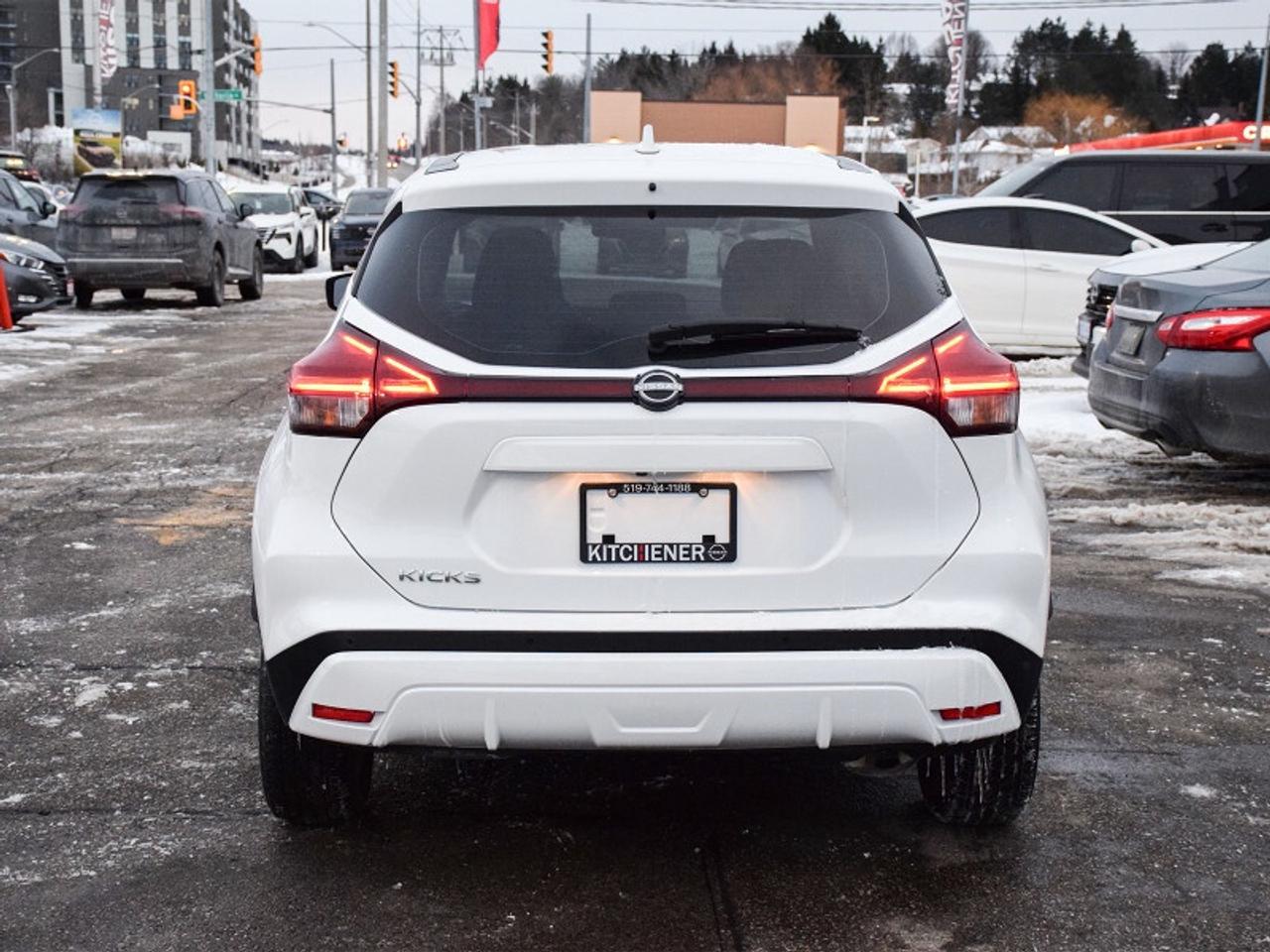 2023 Nissan Kicks S   Push Start   Cam   CarPlay   Android Auto Photo