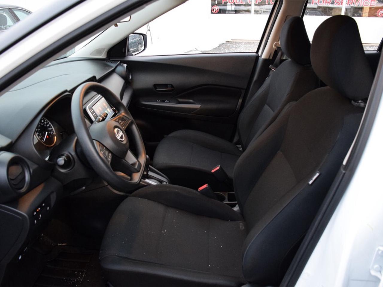 2023 Nissan Kicks S   Push Start   Cam   CarPlay   Android Auto Photo