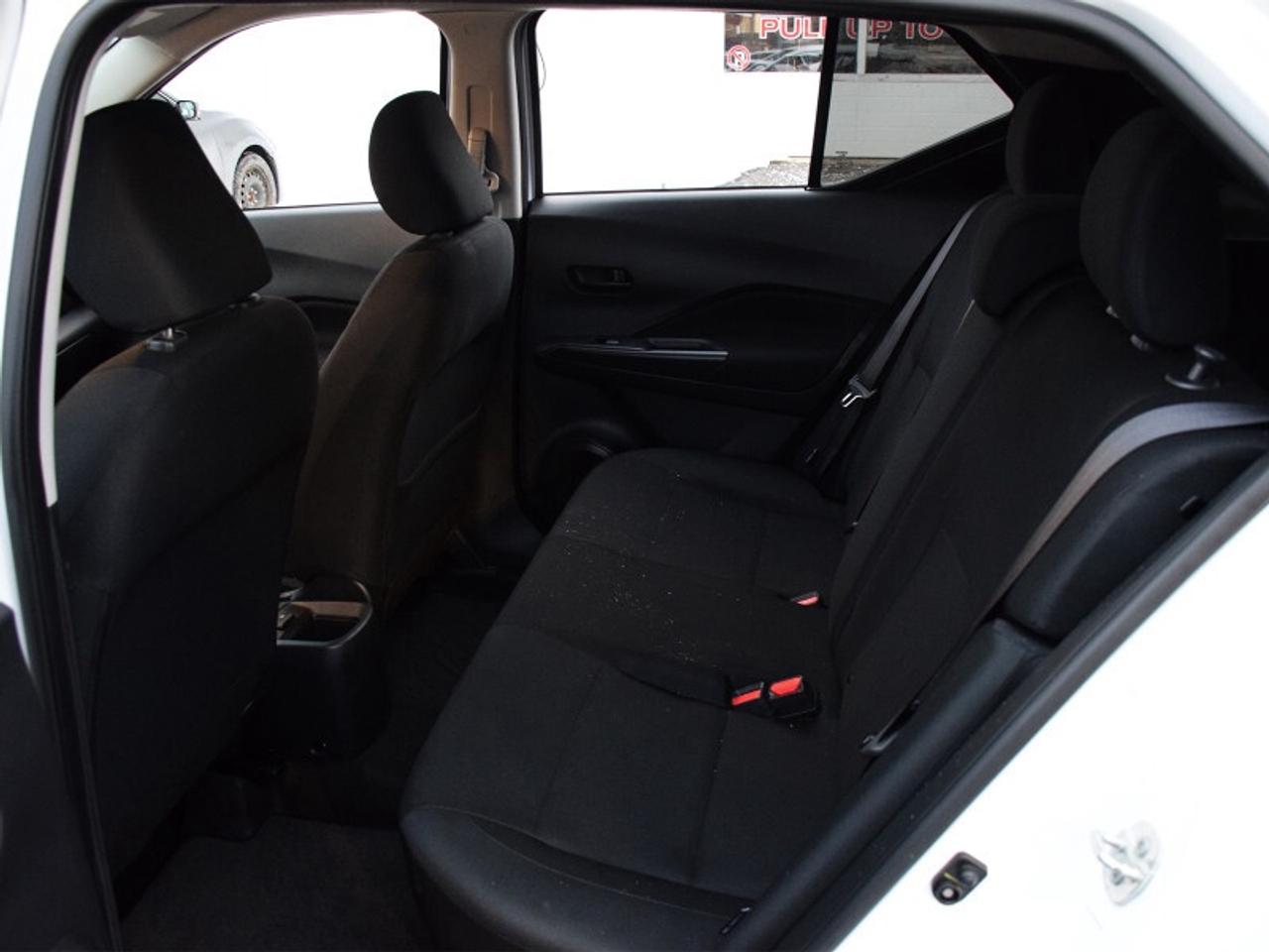 2023 Nissan Kicks S   Push Start   Cam   CarPlay   Android Auto Photo