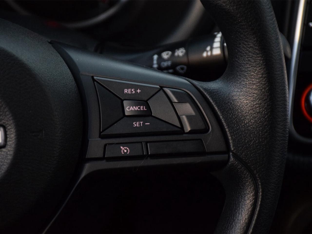 2023 Nissan Kicks S   Push Start   Cam   CarPlay   Android Auto Photo