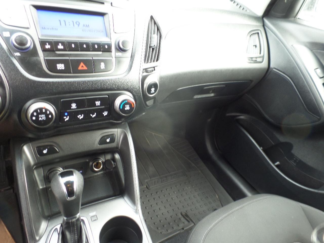 2014 Hyundai Tucson FWD 4DR AUTO GL Photo2