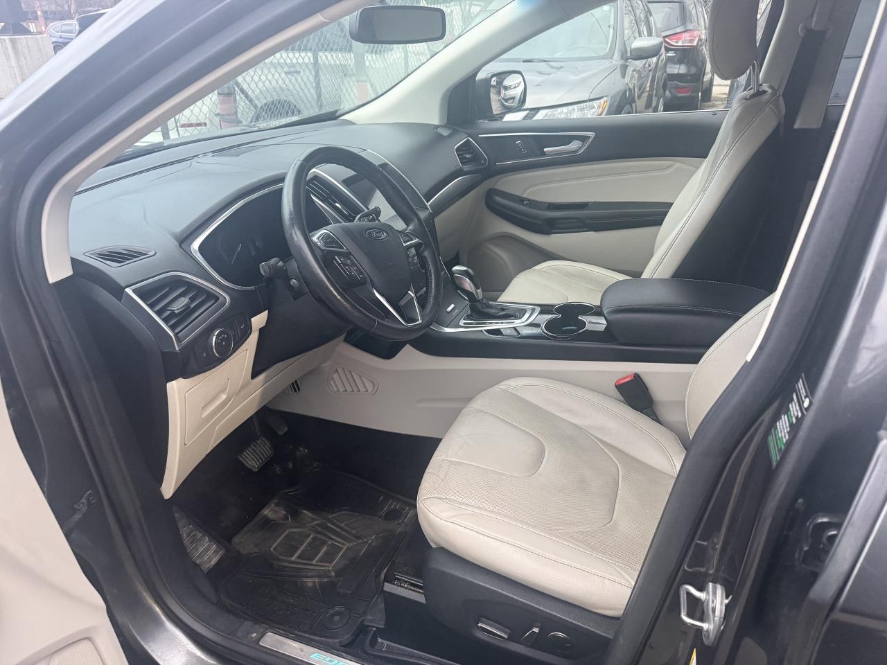 2016 Ford Edge *** 3 YEAR WARRANTY INCLUDED *** Photo