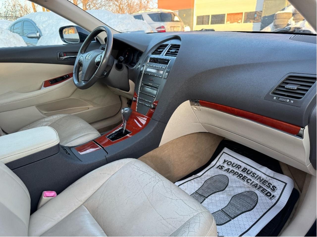 2010 Lexus ES 350 PREMIUM Photo