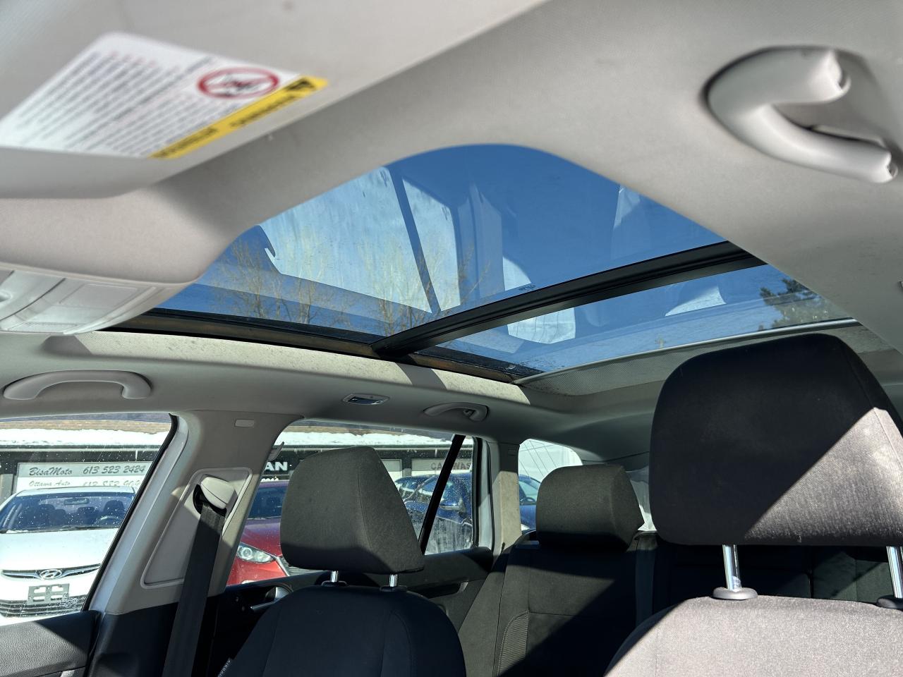 2013 Volkswagen Golf Wagon 2.5L Photo