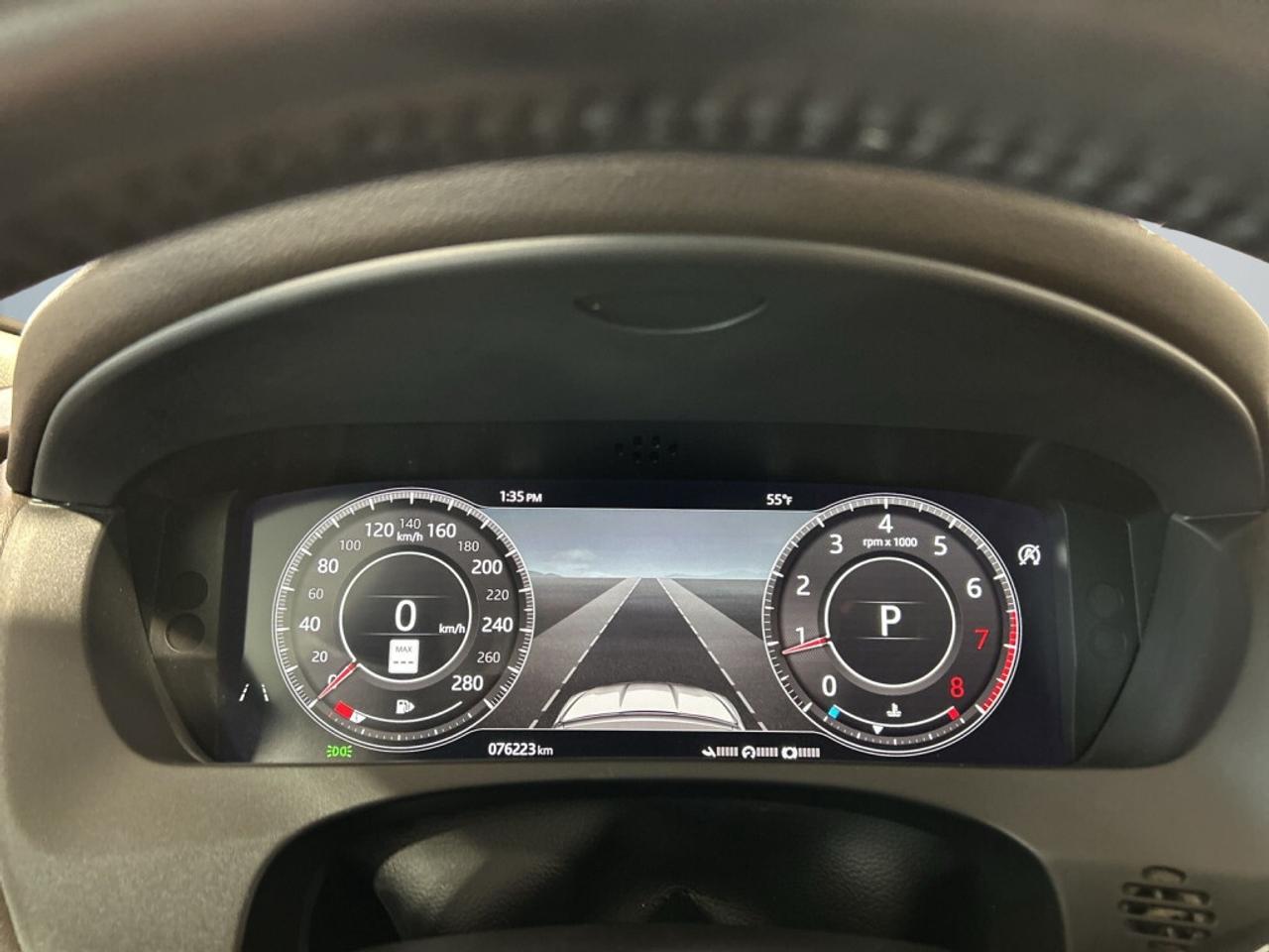 2019 Jaguar F-PACE 25T Prestige / Clean Carfax / Panoramic Roof / NAV Photo