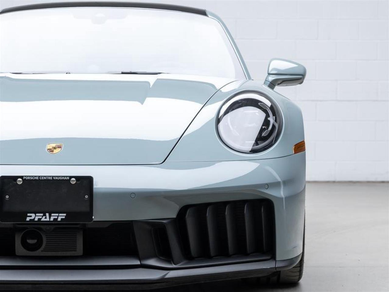 2025 Porsche 911  Photo