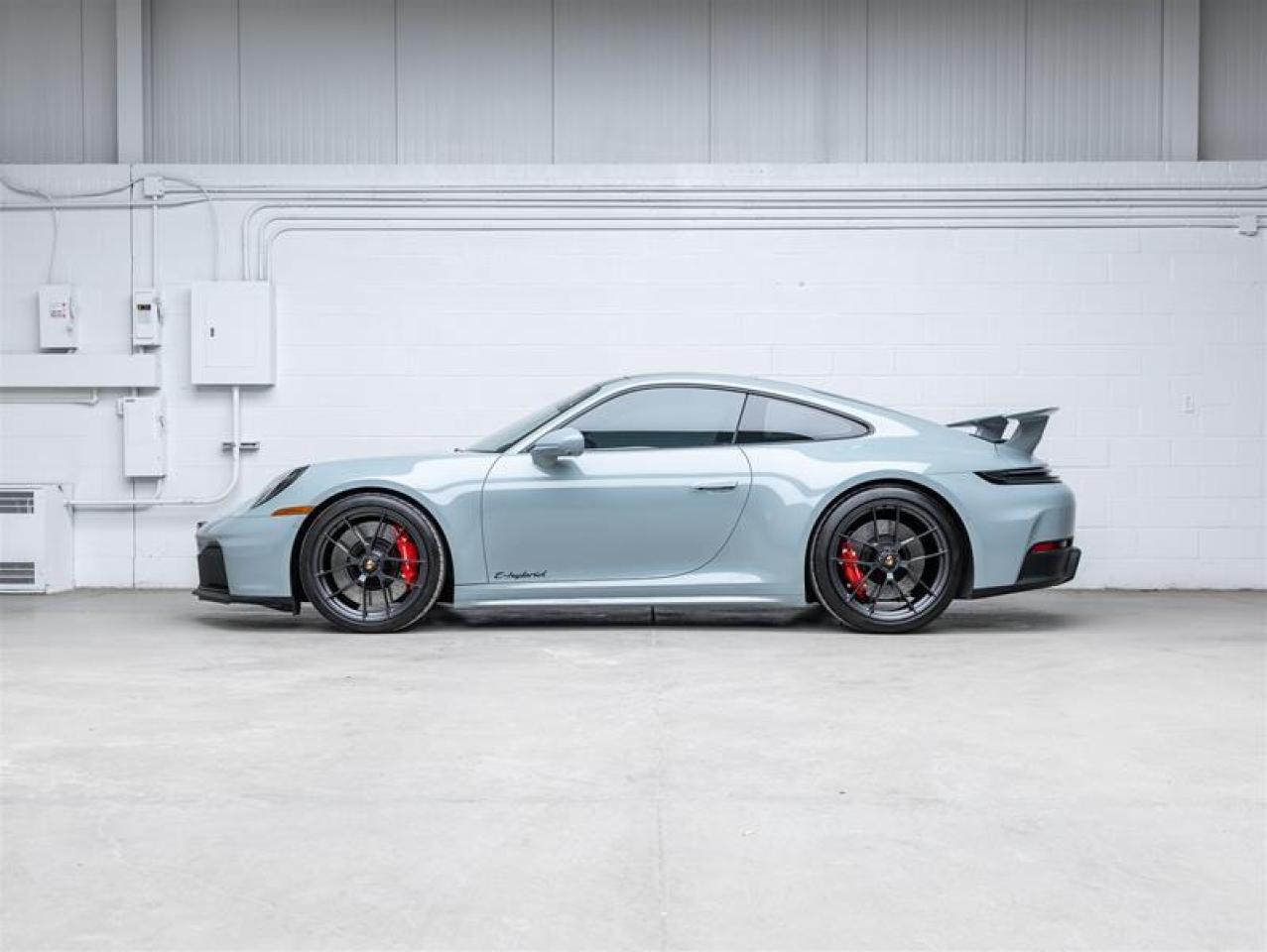 2025 Porsche 911  Photo