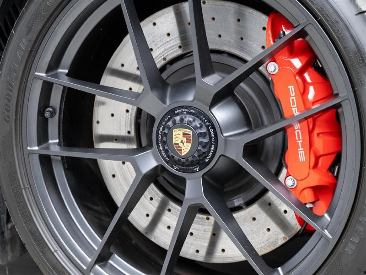 2025 Porsche 911  Photo