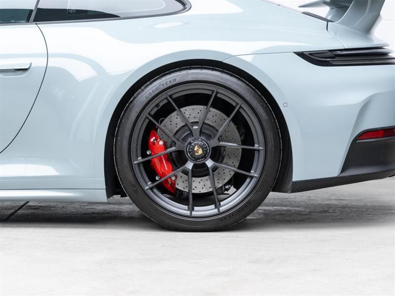 2025 Porsche 911  Photo