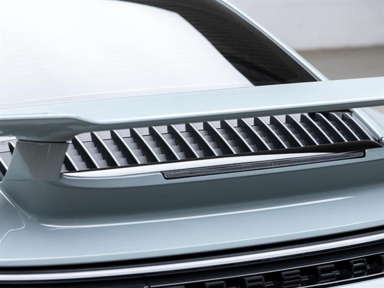 2025 Porsche 911  Photo