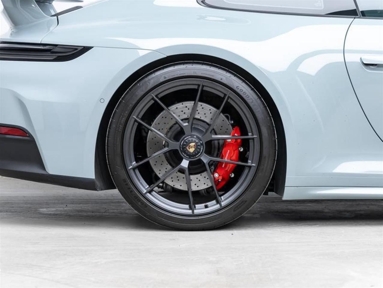 2025 Porsche 911  Photo