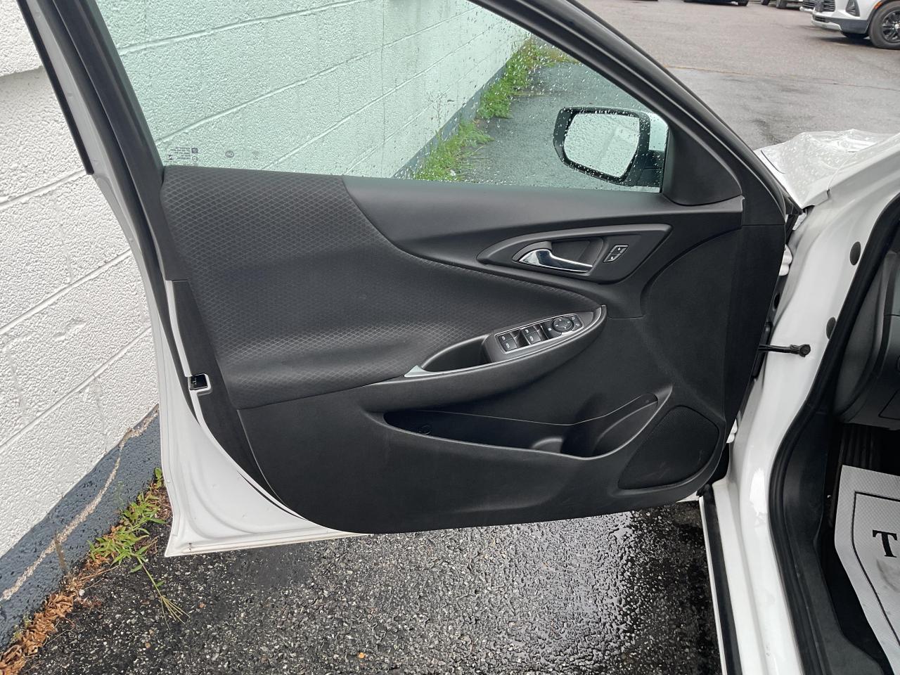 2023 Chevrolet Malibu 1LT 4dr Sedan Photo