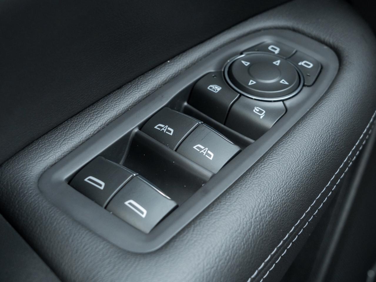 2022 Cadillac XT5 Premium Luxury 4dr All-Wheel Drive Photo