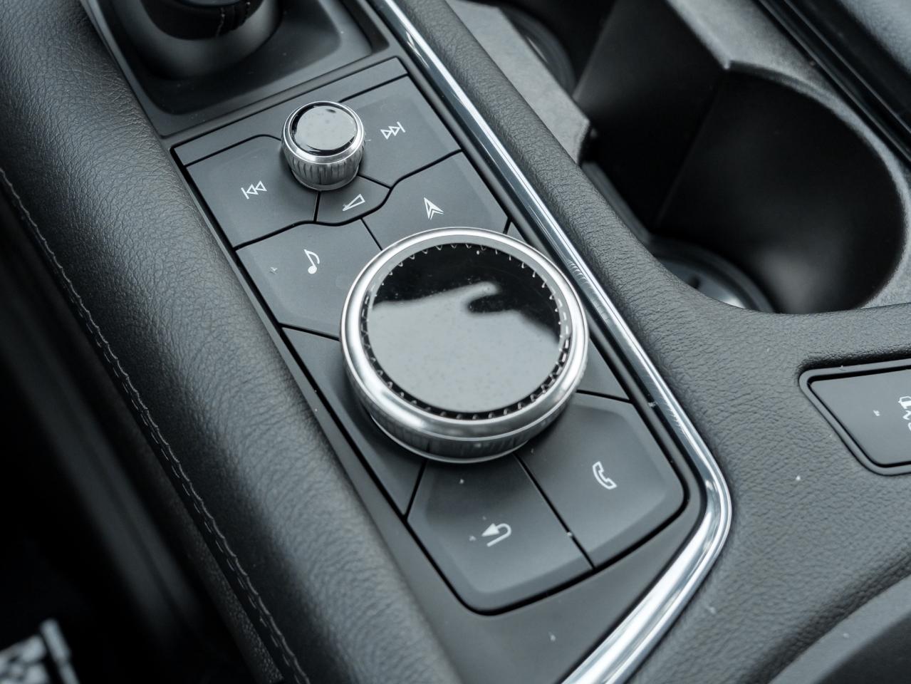 2022 Cadillac XT5 Premium Luxury 4dr All-Wheel Drive Photo