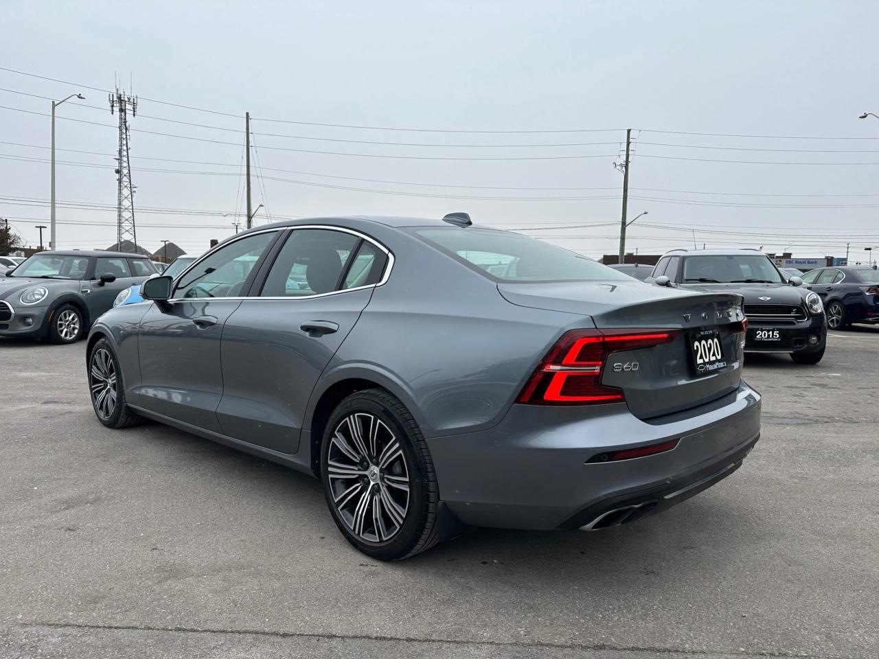 2020 Volvo S60 T6 AWD Inscription  ACCIDENT FREE CERTIFIED MINT Photo