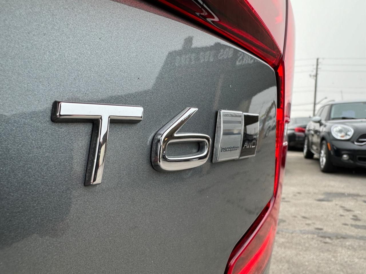 2020 Volvo S60 T6 AWD Inscription  ACCIDENT FREE CERTIFIED MINT Photo