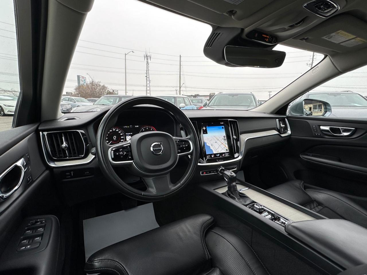 2020 Volvo S60 T6 AWD Inscription  ACCIDENT FREE CERTIFIED MINT Photo