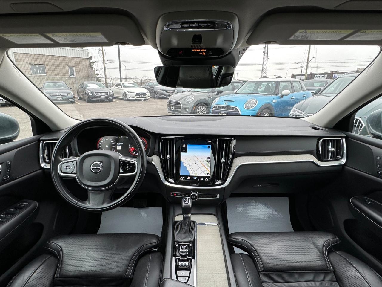 2020 Volvo S60 T6 AWD Inscription  ACCIDENT FREE CERTIFIED MINT Photo