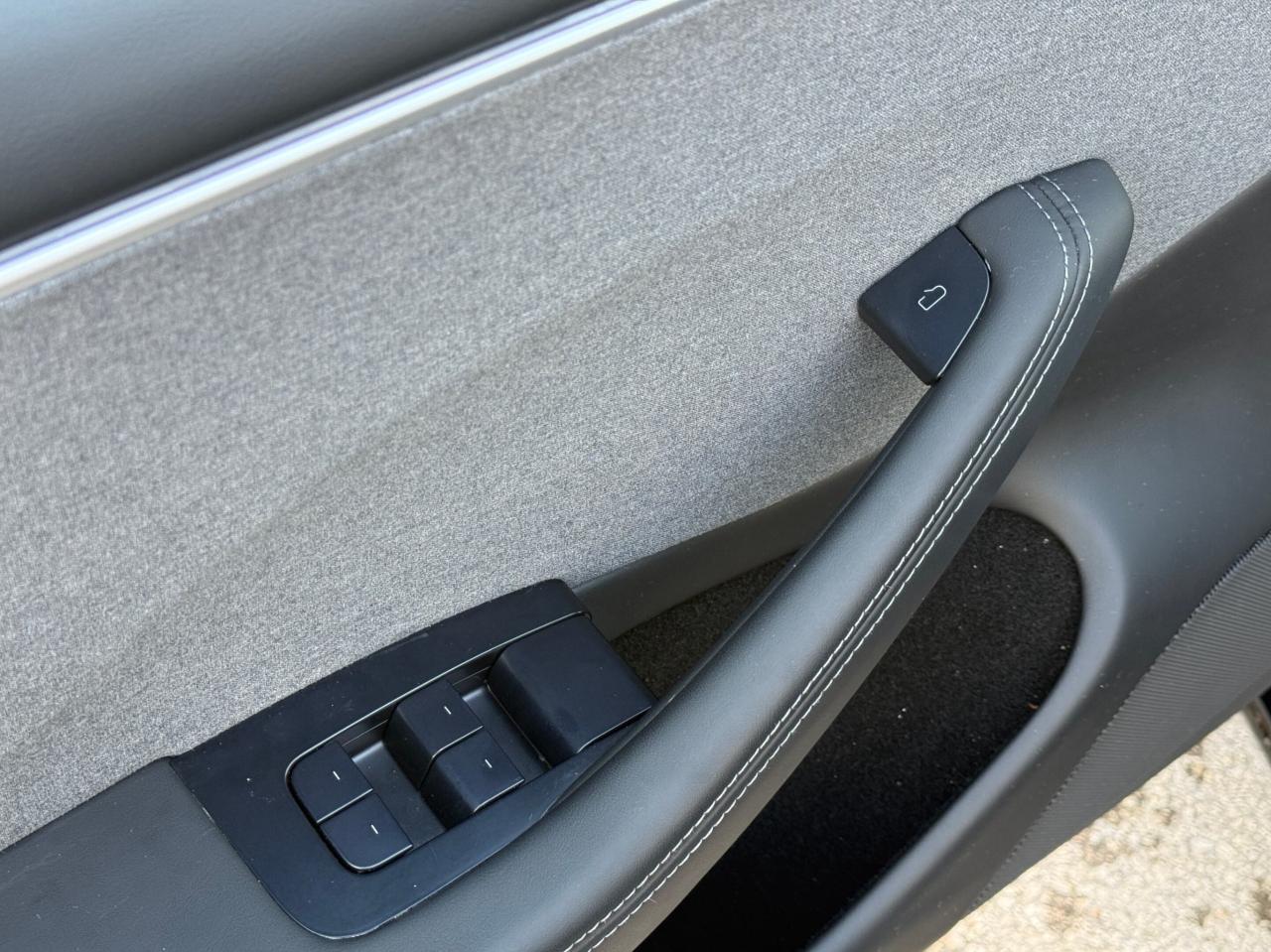 2024 Tesla Model 3 STANDARD RANGE PLUS   NO ACCIDENT   ONE OWNER Photo