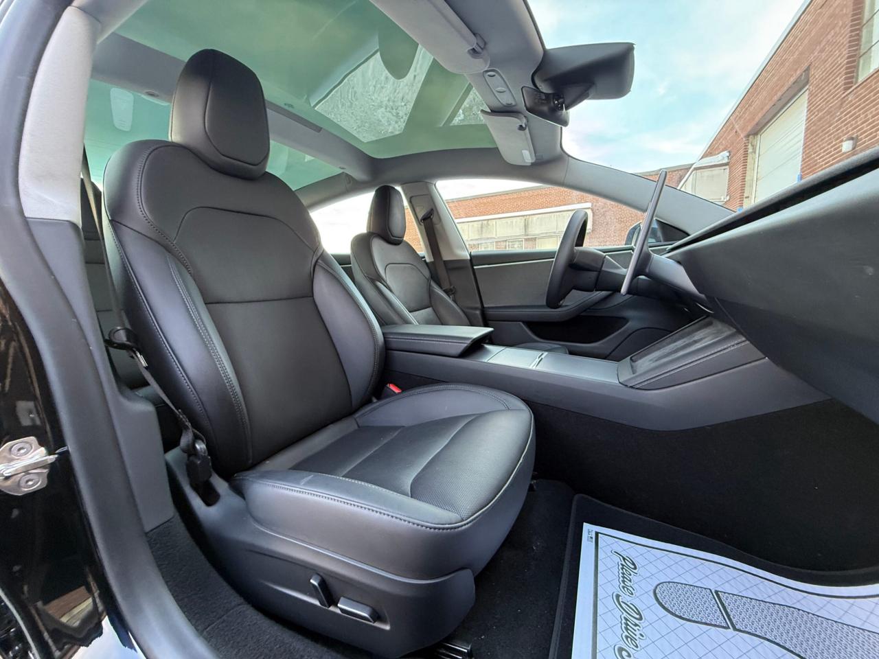 2024 Tesla Model 3 STANDARD RANGE PLUS   NO ACCIDENT   ONE OWNER Photo