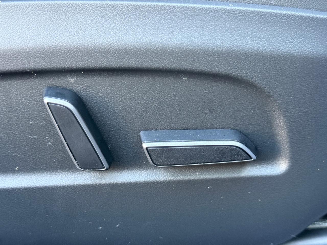 2024 Tesla Model 3 STANDARD RANGE PLUS   NO ACCIDENT   ONE OWNER Photo