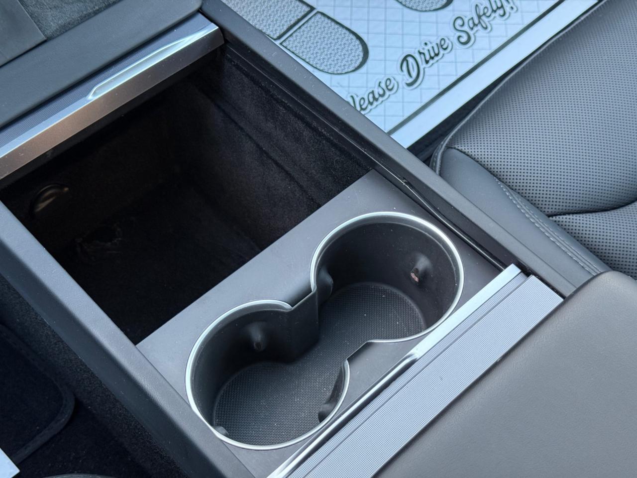 2024 Tesla Model 3 STANDARD RANGE PLUS   NO ACCIDENT   ONE OWNER Photo