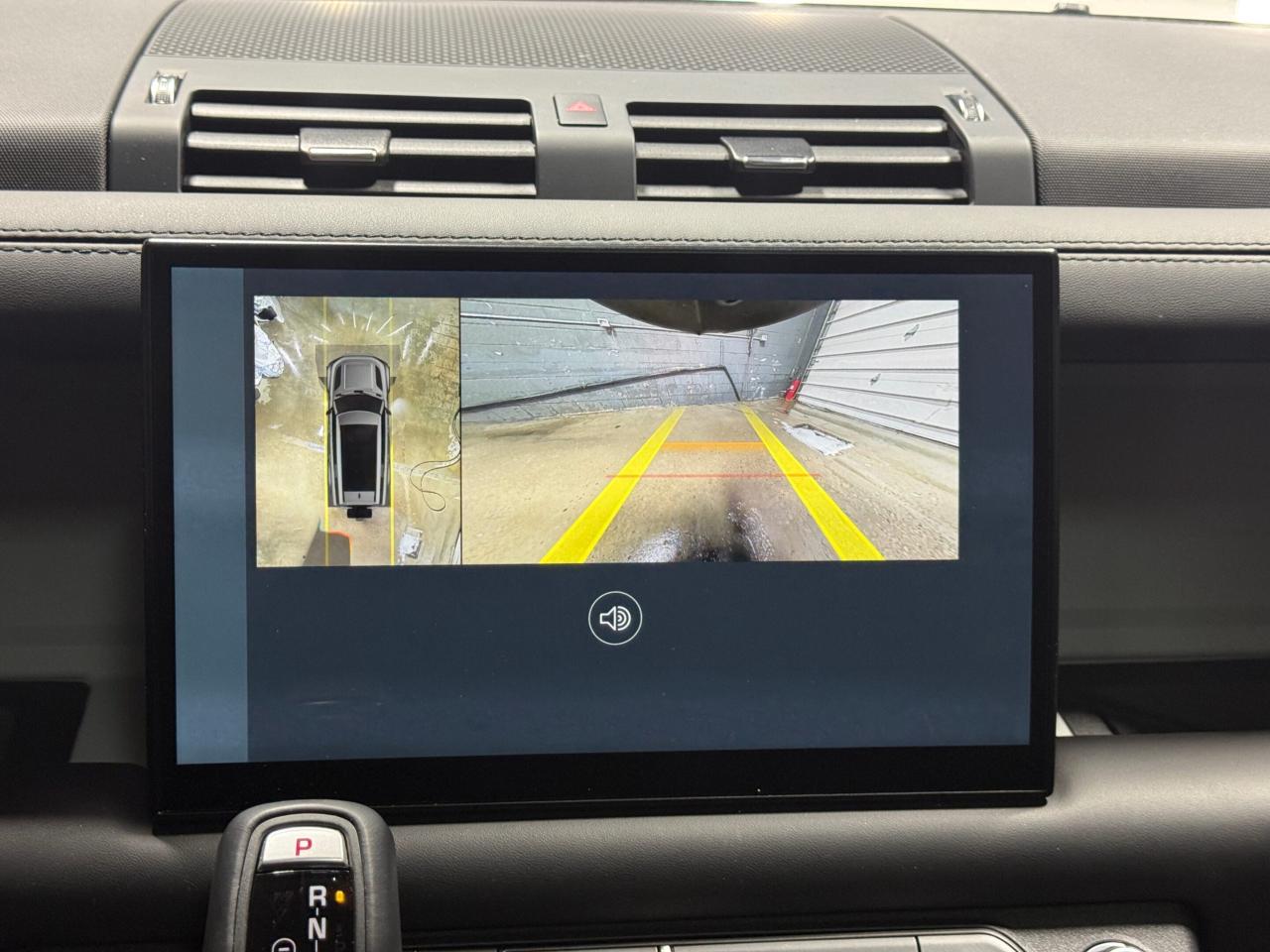 2023 Land Rover Defender 130 FIRST EDITION   AWD   ONE OWNER   NO ACCIDENT Photo