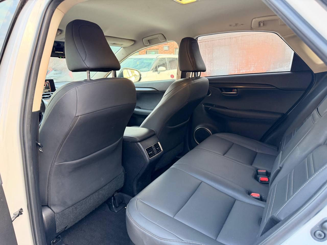 2021 Lexus NX NX 300 AWD, HEATED SEATS, BACKUP CAMERA Photo