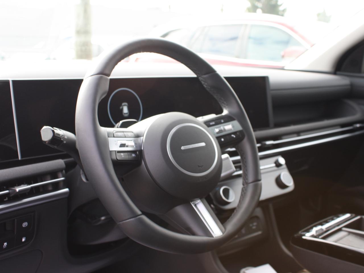 2025 Hyundai Tucson Plug-In Hybrid Ultimate Demo / Sroof / Heated Seats / Winter Tire Photo