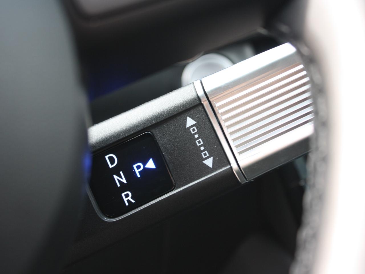 2025 Hyundai Tucson Hybrid Ultimate Demo / Vent Seats / Bose Audio Photo