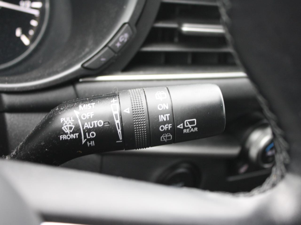 2021 Mazda MAZDA3 GS AWD / Heated Seats / Sunroof / Apple CarPlay Photo