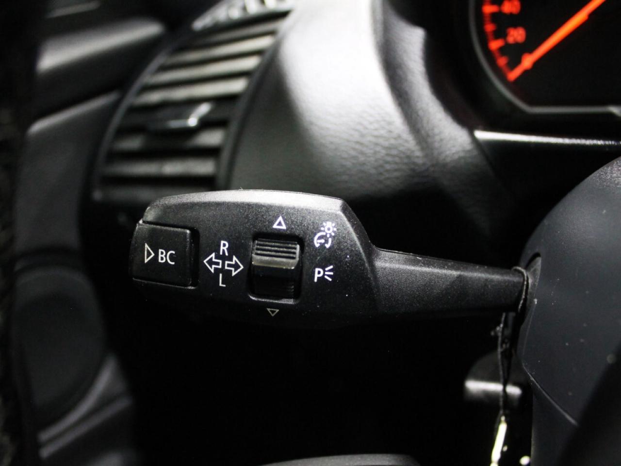 2008 BMW 1 Series 2dr Cpe 128i Automatic CASH DEAL ONLY (NOT FINANCA Photo