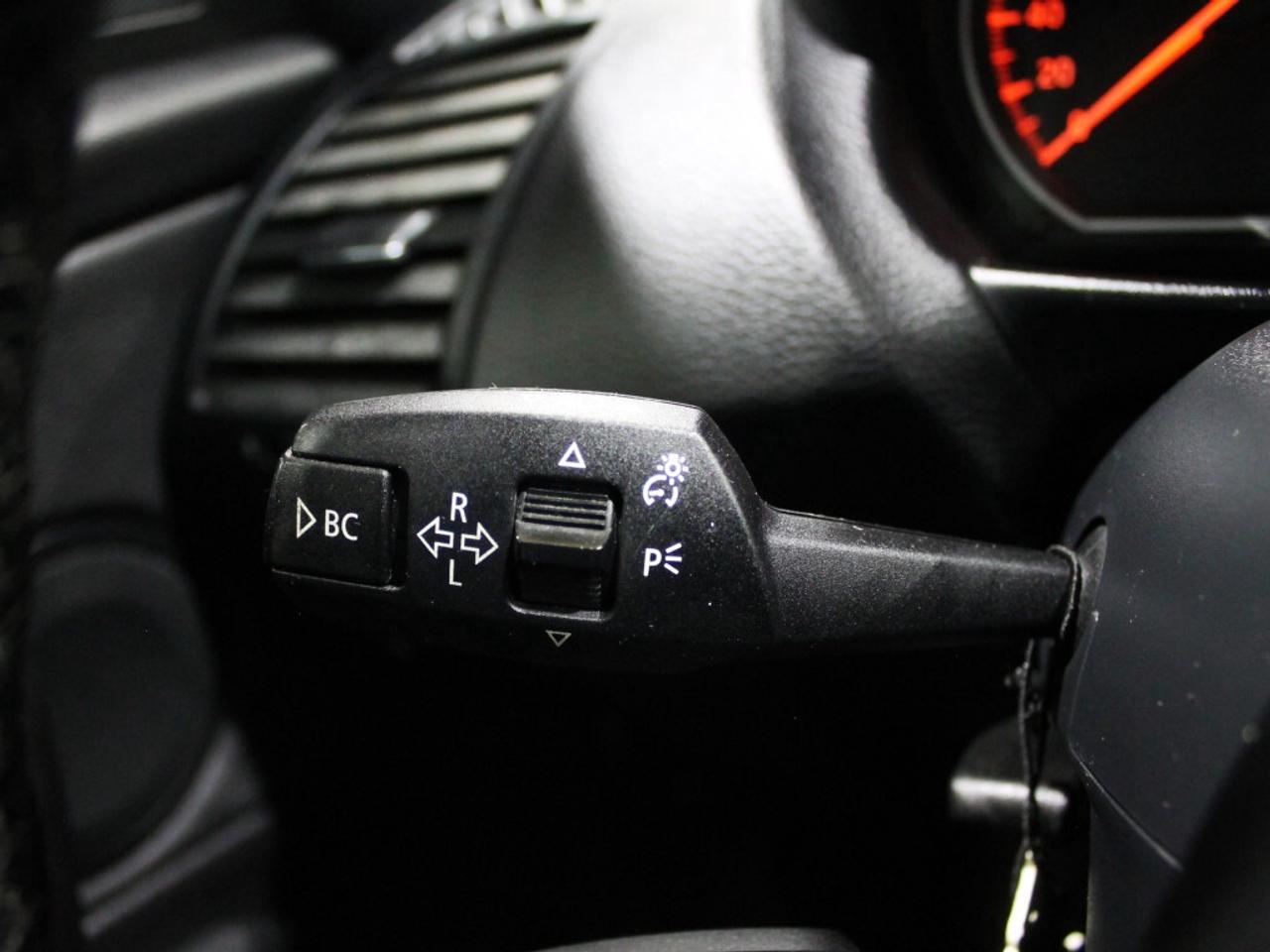 2008 BMW 1 Series 2dr Cpe 128i Automatic CASH DEAL ONLY (NOT FINANCA Photo