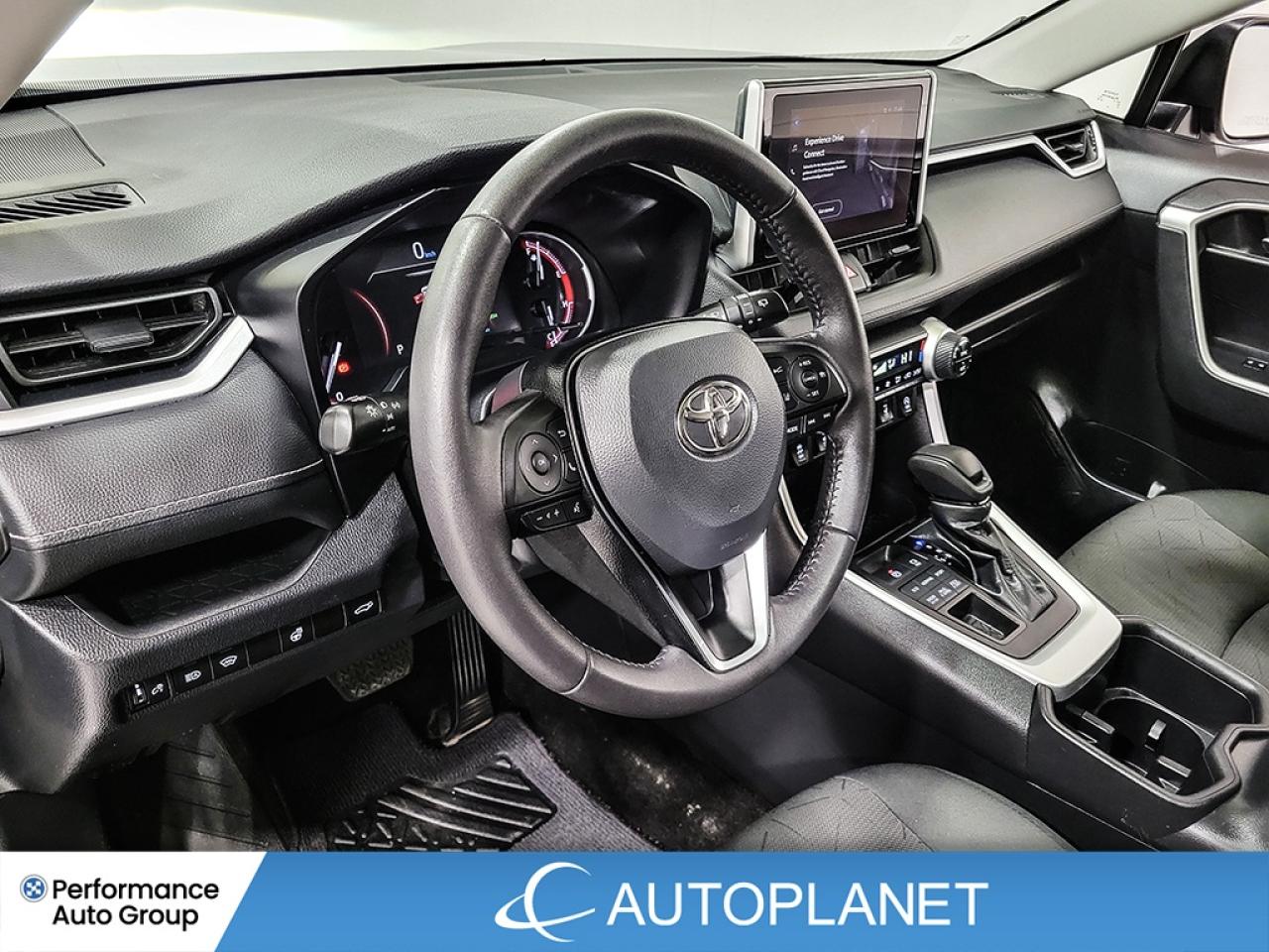 2024 Toyota RAV4 XLE AWD, Sunroof, Heated Seats,New Brakes & Tires! Photo