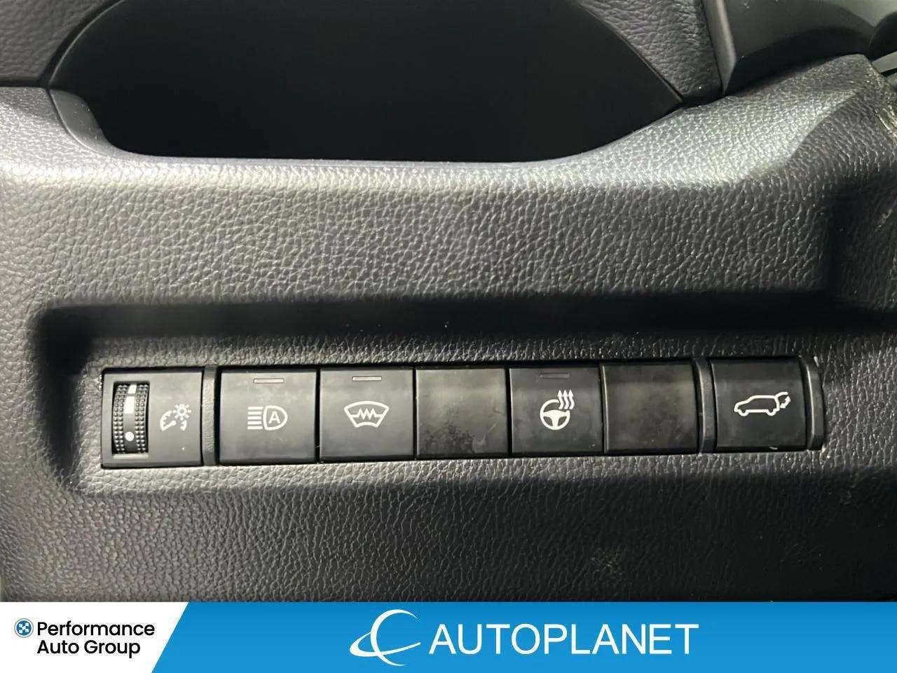 2024 Toyota RAV4 XLE AWD, Heated Seats, Sunroof, NEW BRAKES & TIRES Photo