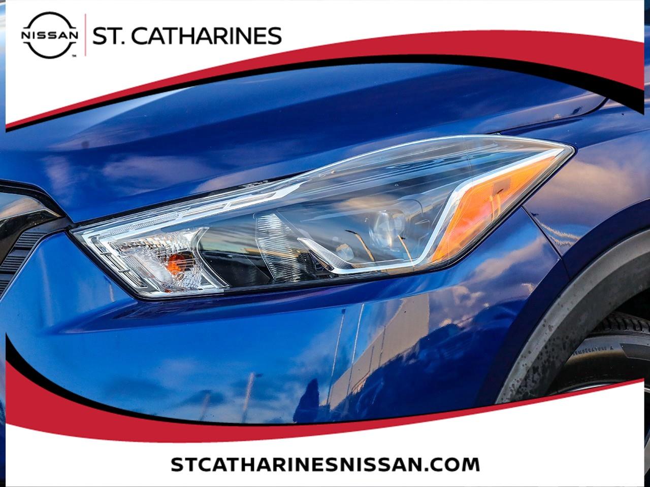 2020 Nissan Kicks SR Photo