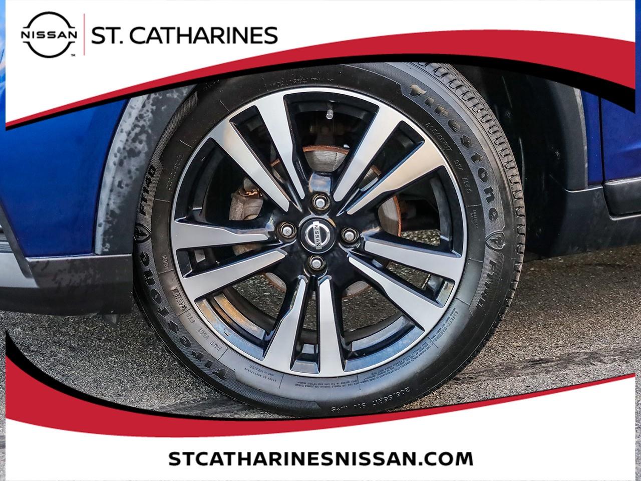 2020 Nissan Kicks SR Photo