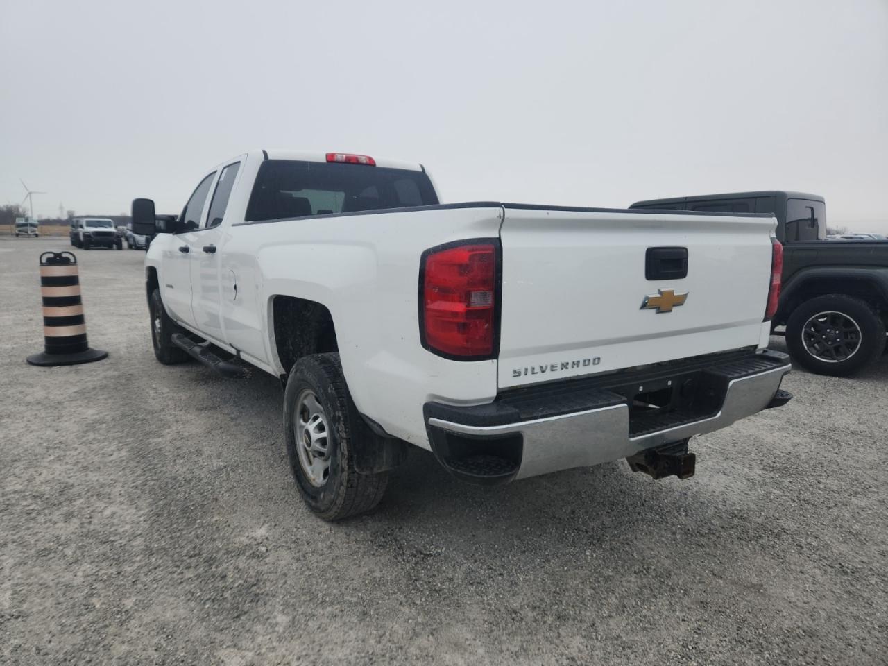 2019 Chevrolet SILVERADO 2500HD **DOUBLE CAB LONG BOXX-1 OWNER-FINANCE-CERTIFIED** Photo3
