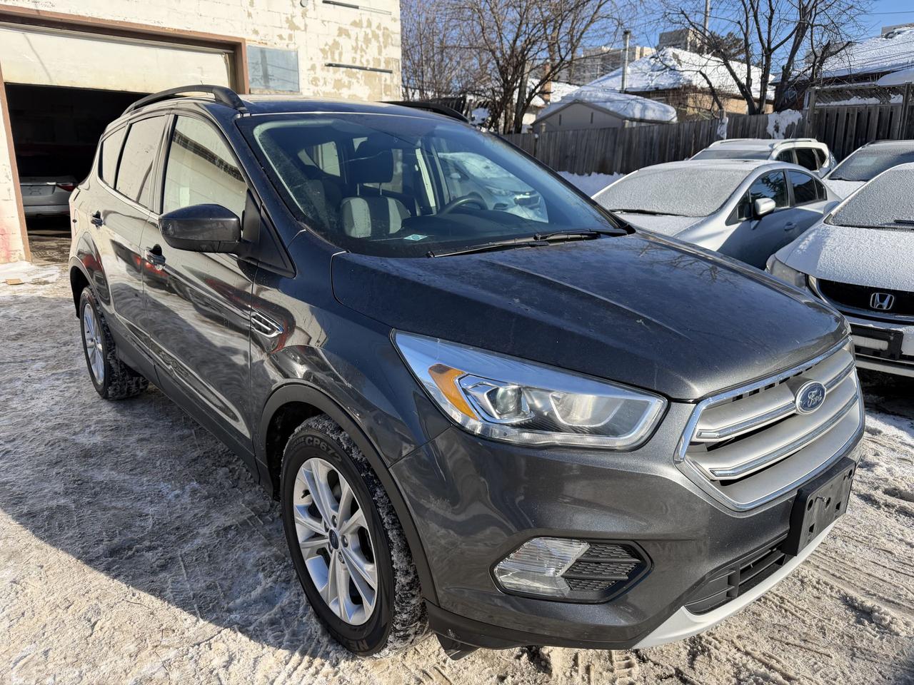 2017 Ford Escape SE Photo