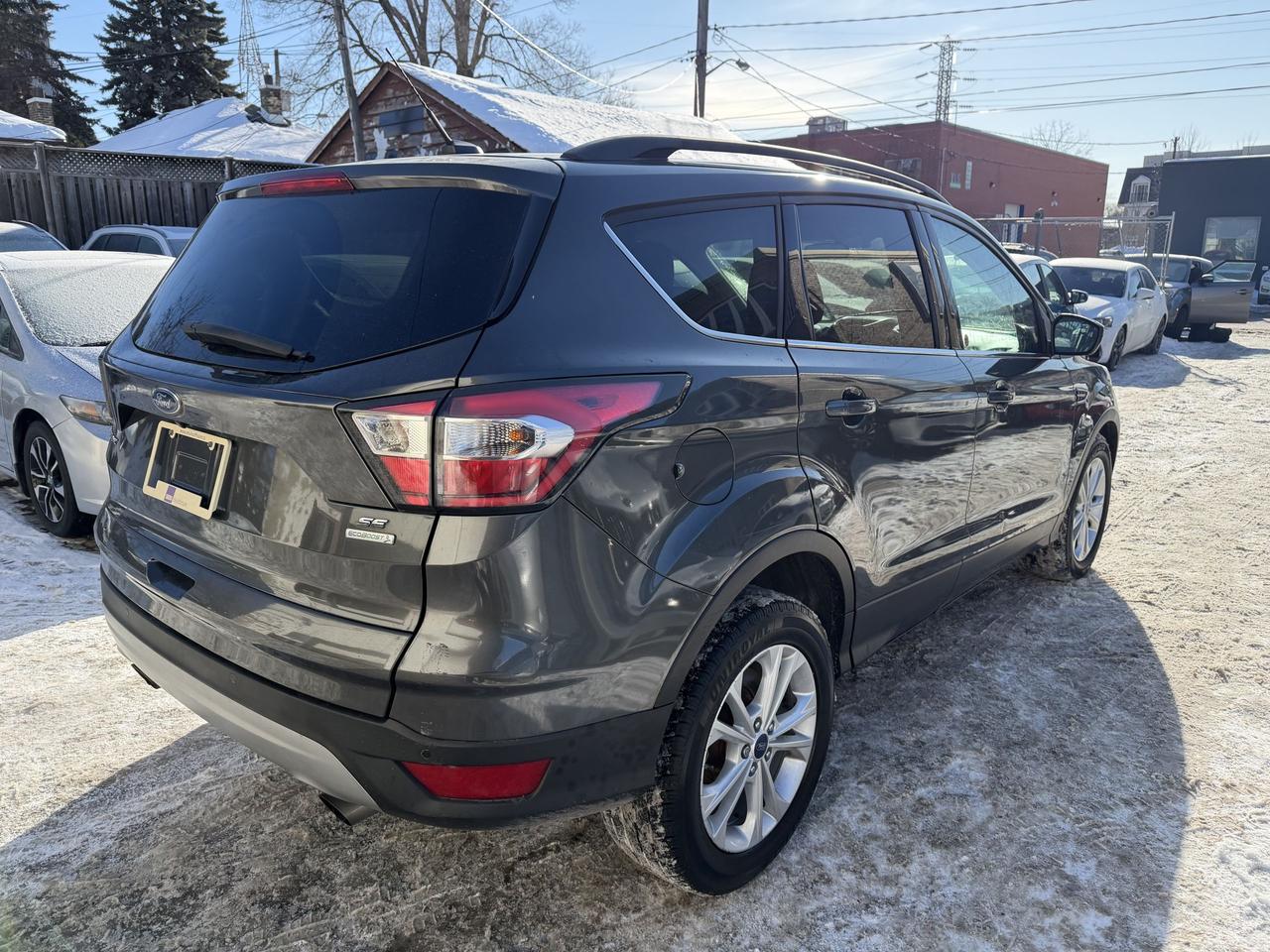 2017 Ford Escape SE Photo4