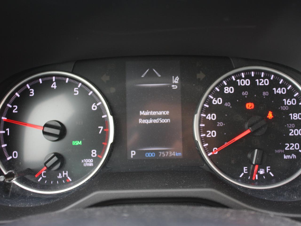 2020 Toyota RAV4 XLE  AWD/ Heated Seats / Blind Spot / Camera Photo