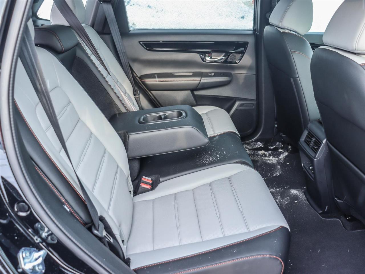 2026 Honda CR-V Hybrid Touring 4dr All-Wheel Drive Photo