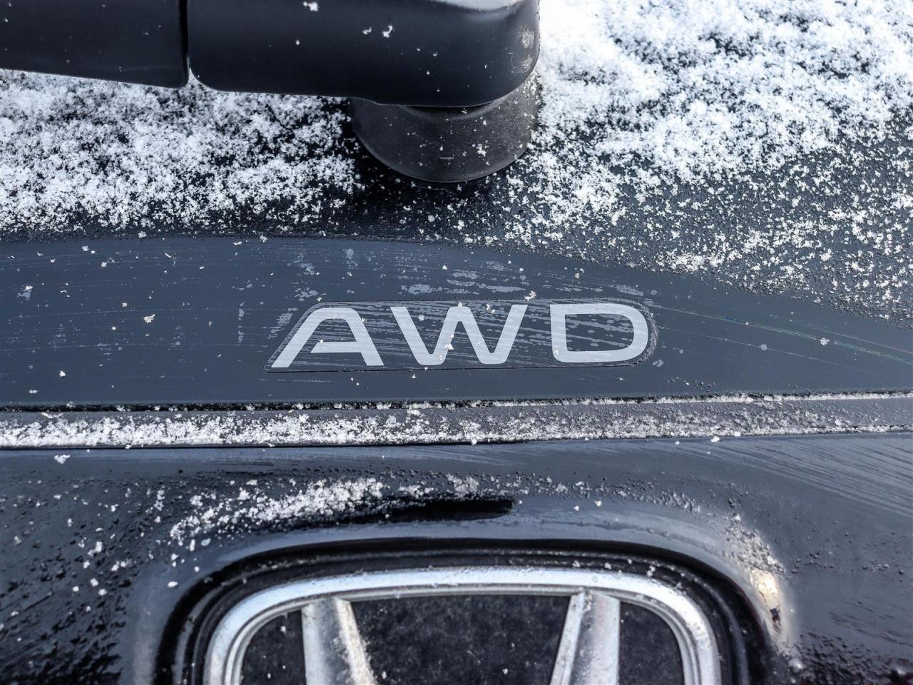 2026 Honda CR-V Hybrid Touring 4dr All-Wheel Drive Photo