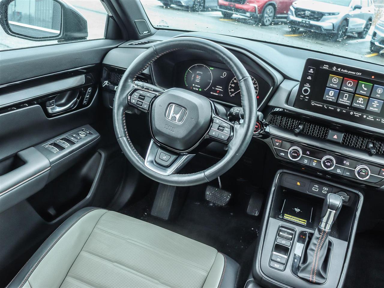 2024 Honda CR-V Hybrid Touring 4dr All-Wheel Drive Photo