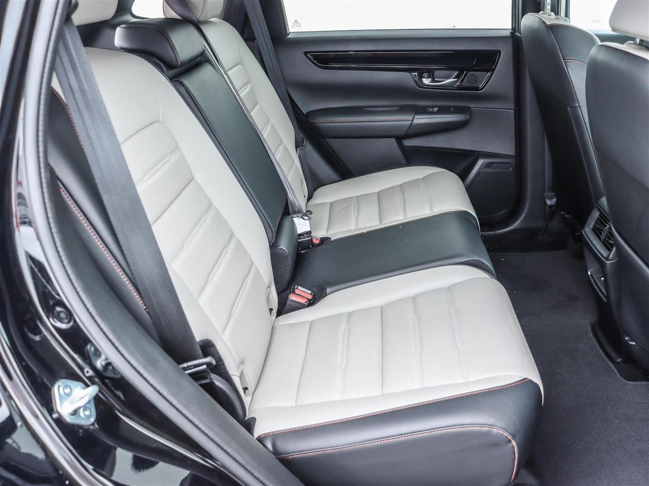 2024 Honda CR-V Hybrid Touring 4dr All-Wheel Drive Photo